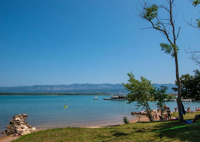 Dom wakacyjny Nadia Mit Eigenem Pool By Interhome