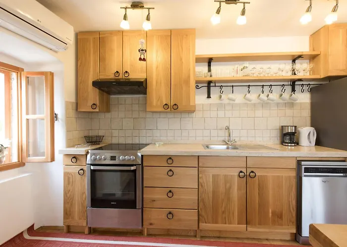 Nadia Mit Eigenem Pool By Interhome Holiday home